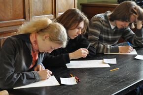 Сдача экзаменов студентами МГУ