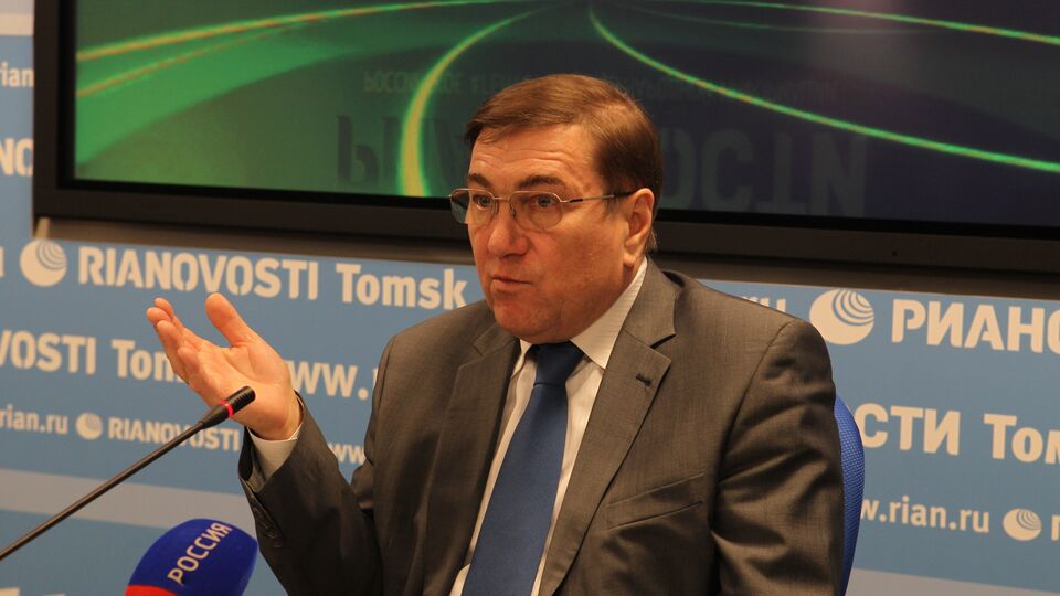 Начальник департамента финансов Томской области Александр Феденев