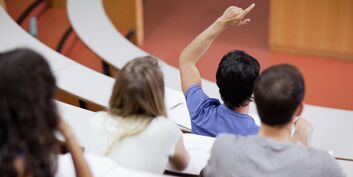 Студенты в аудитории