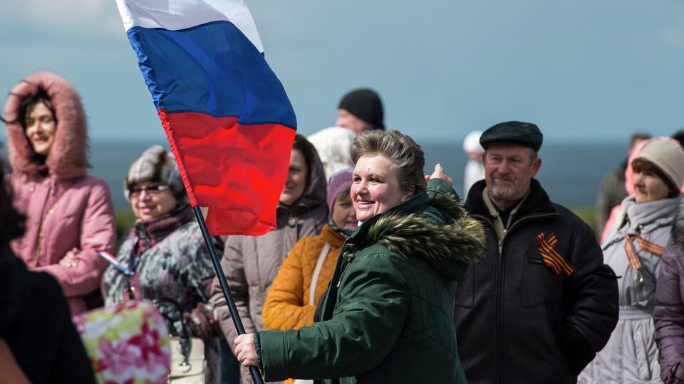 Участники праздничных мероприятий в Севастополе