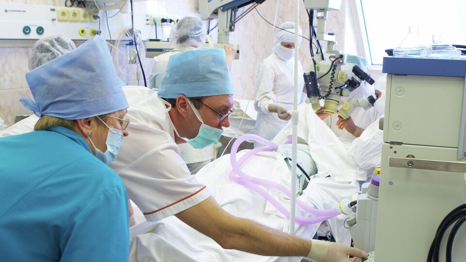 Красота в женских руках