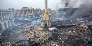 Площадь Независимости в Киеве. Февраль 2014