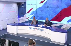 Пресс-конференция председателя Комиссии СФ по защите государственного суверенитета и предотвращению вмешательства во внутренние дела РФ Андрея Климова