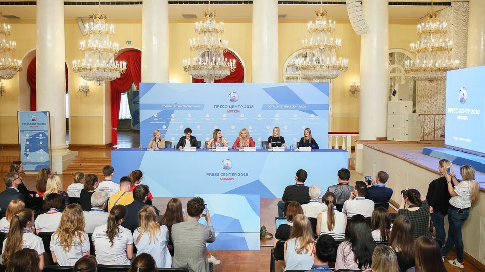 Городской пресс-центр чемпионата мира по футболу FIFA 2018 в Колонном зале Дома Союзов в Москве