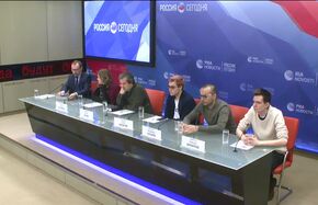 Пресс-конференция главного редактора журнала "Искусство кино" Антона Долина