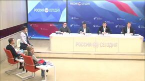 Стеклянный 12:00 Помощь пожилым людям в условиях распространения коронавируса